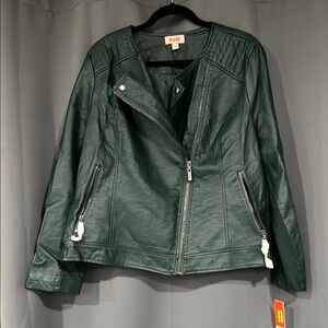 EVRI Green Women's Jacket